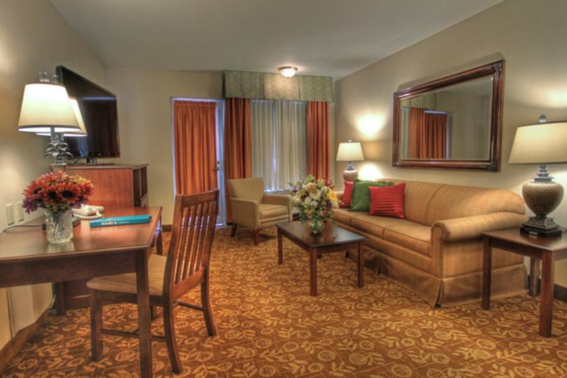 Tropicana Inn & Suites Анахайм Екстериор снимка