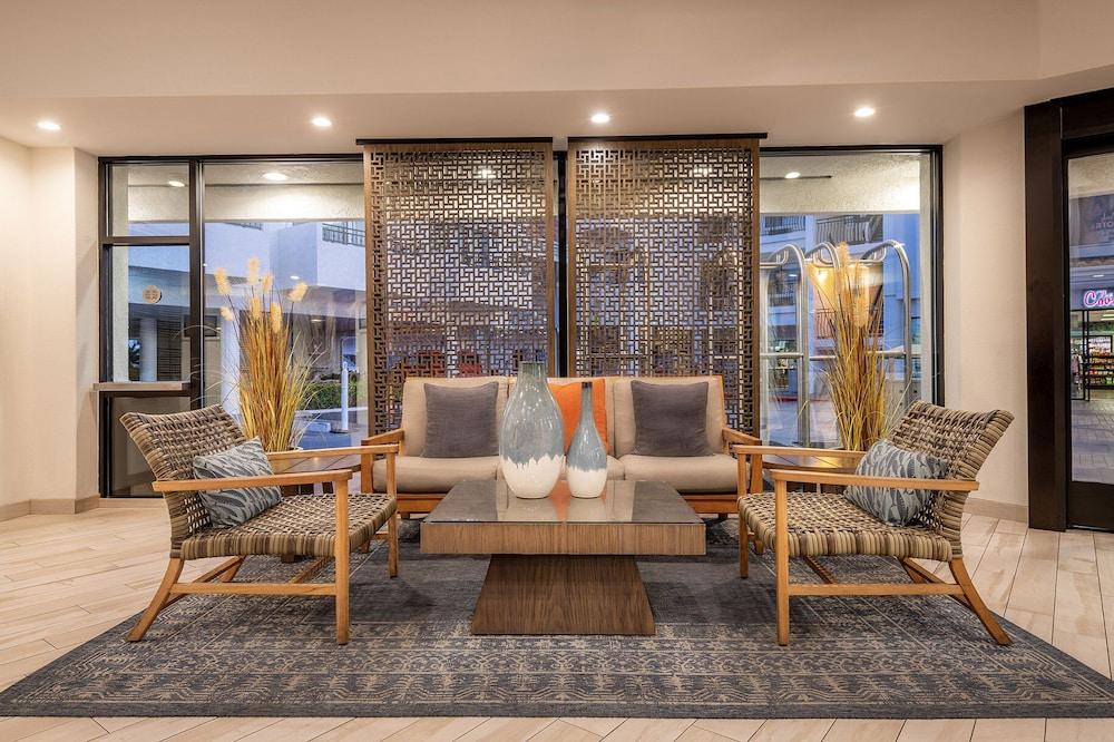 Tropicana Inn & Suites Анахайм Екстериор снимка