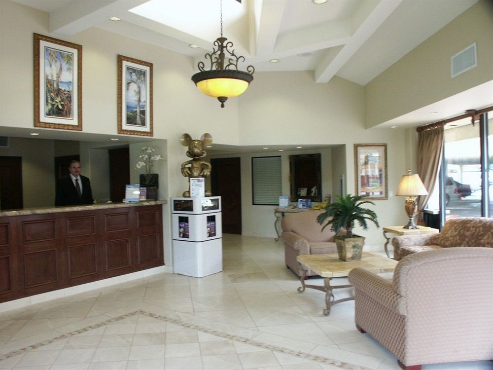 Tropicana Inn & Suites Анахайм Интериор снимка